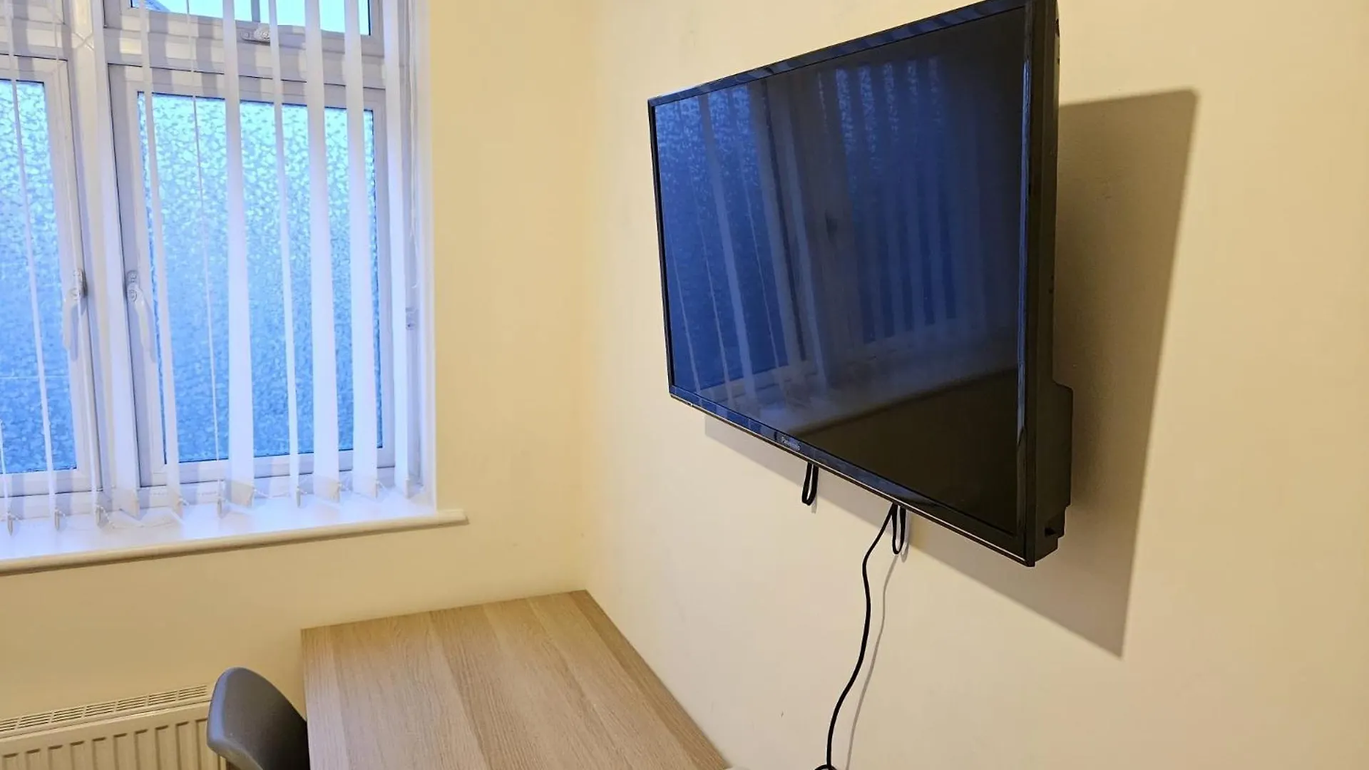 The Villas - Near Nec-Bhax Birmingham United Kingdom