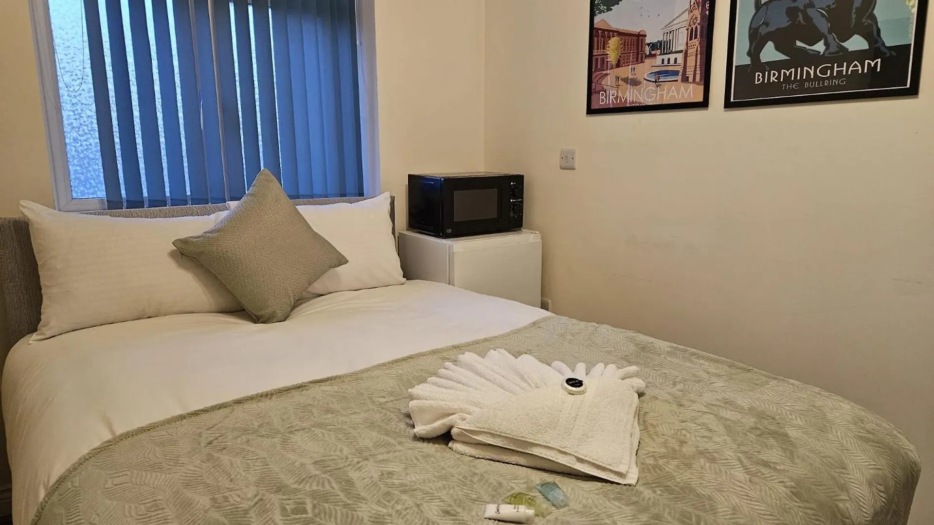 The Villas - Near Nec-Bhax Birmingham Guest house